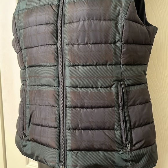 Colebrook Jackets & Coats Colebrook Puffer Vest Wc Poshmark